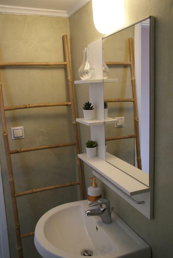 The Victoria Square Apartments Athènes Extérieur photo